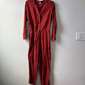 Burnt orange jumpsuit small old navy